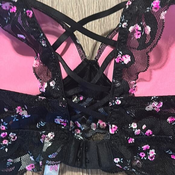 PINK VS Push Up Floral Lace Bralette - Picture 4 of 5